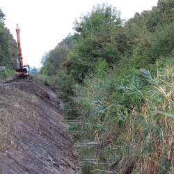 Kotrási munkák a Csente-Szakáli I. csatornán